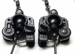 R&R R2 Outrigger Clips - Set Of 2 Mirrored Clips